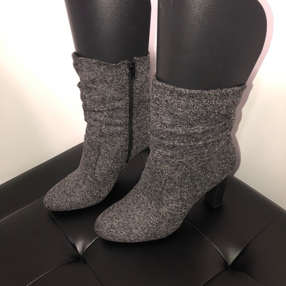 Kelly and Katie slouch boots - Picture 2 of 15